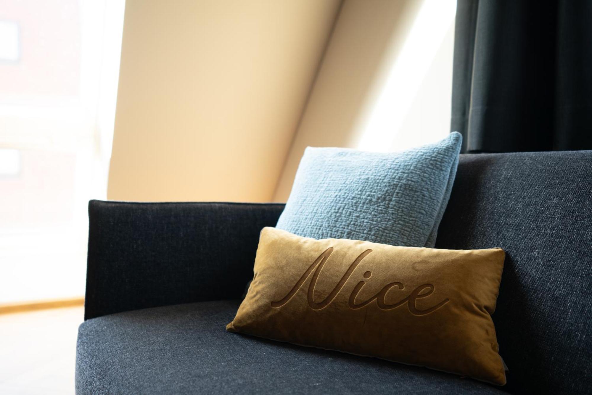 Hotel Nice Laupheim Εξωτερικό φωτογραφία