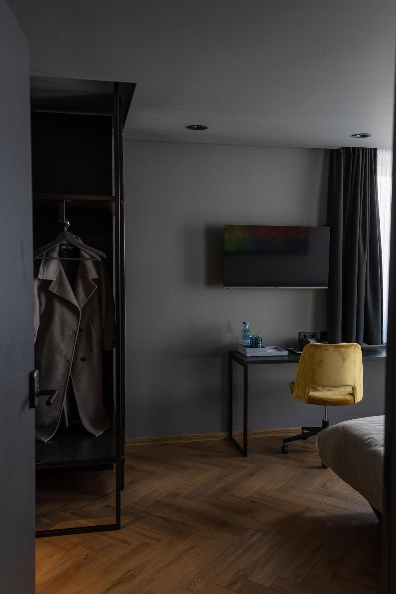 Hotel Nice Laupheim Εξωτερικό φωτογραφία