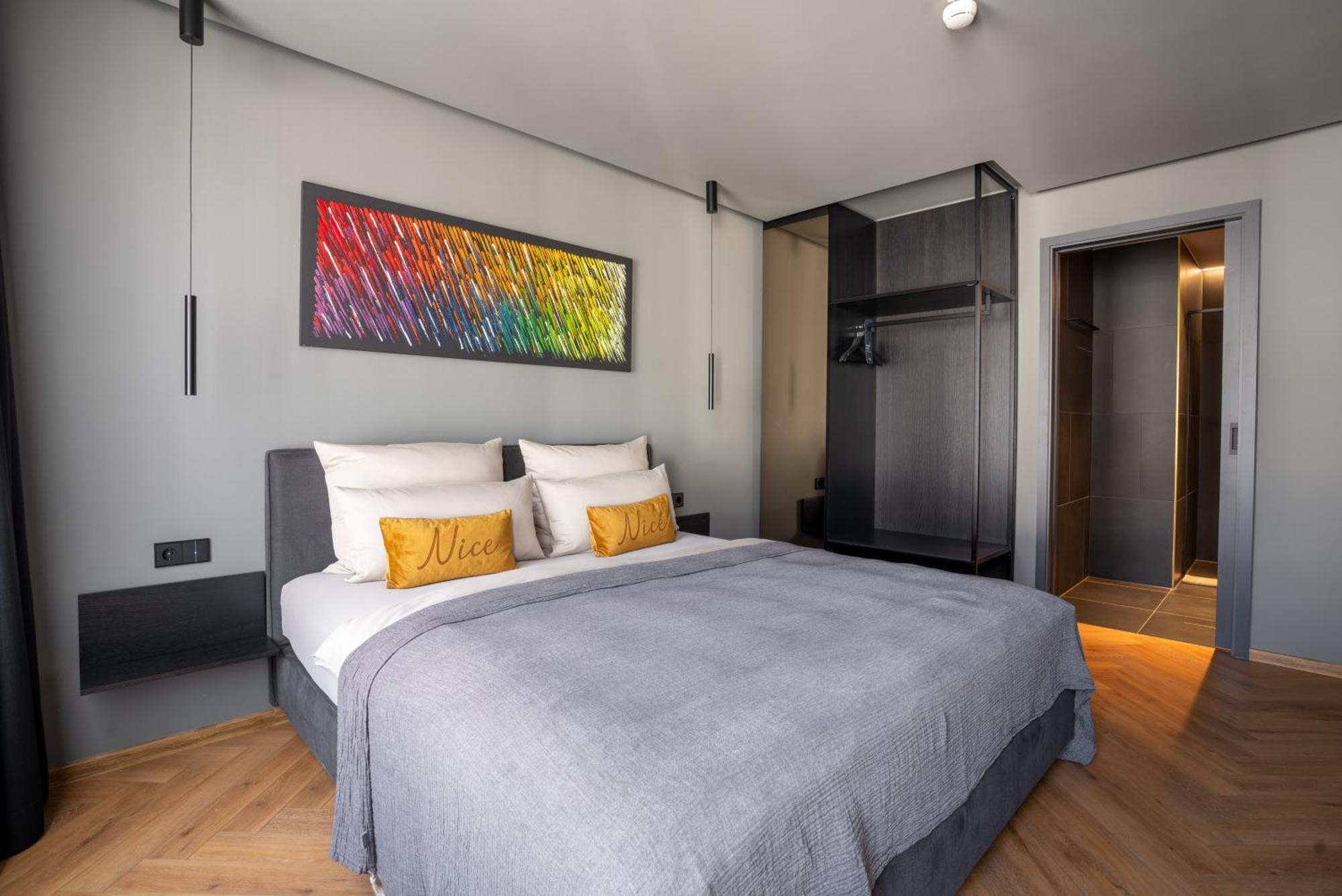 Hotel Nice Laupheim Εξωτερικό φωτογραφία